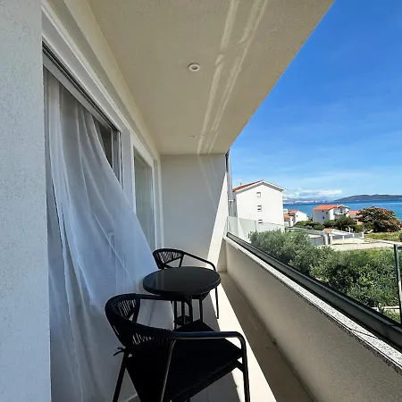 Apartment Bella Costa Penthouse Kaštela